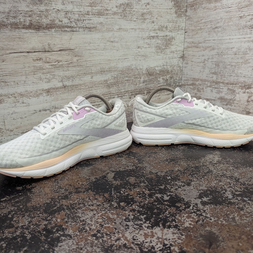 Womens Brooks Trace 3 Running Shoes Sz 8.5 Used - Picture 5 of 10